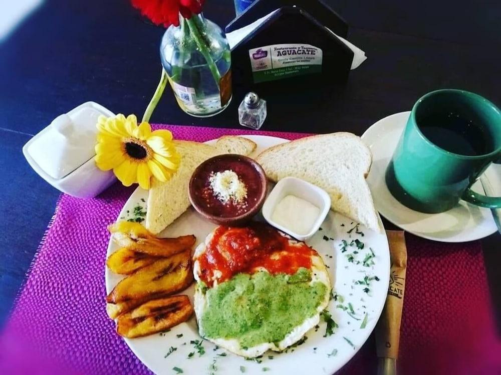Hotel Gran Plaza Euromaya أنتيغوا غواتيمالا المظهر الخارجي الصورة